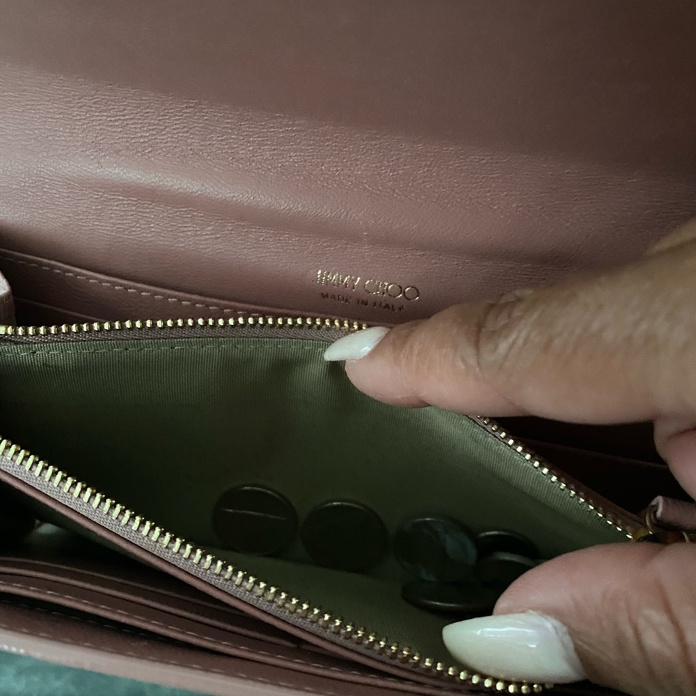 Designer wallet 💕 - Picture 6 of 9